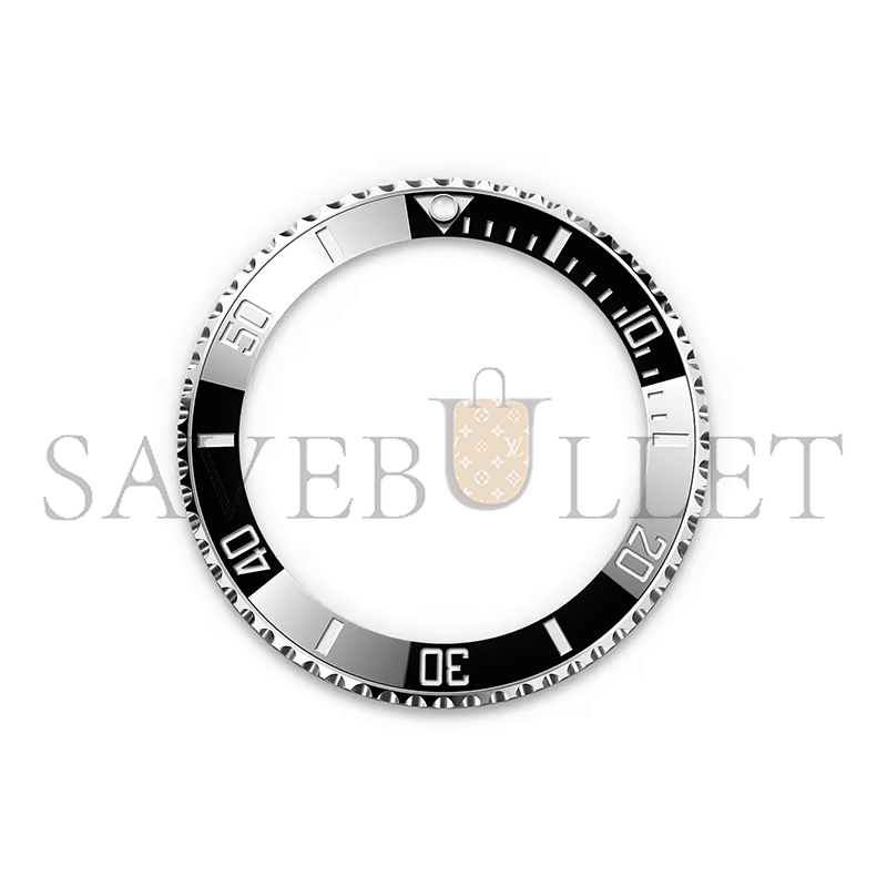 ROLEX SUBMARINER OYSTER, 41 MM, OYSTERSTEEL M124060-0001